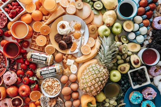 Foods-That-Help-Sleep-UK-A-Complete-Guide-to-Better-Rest-Naturally